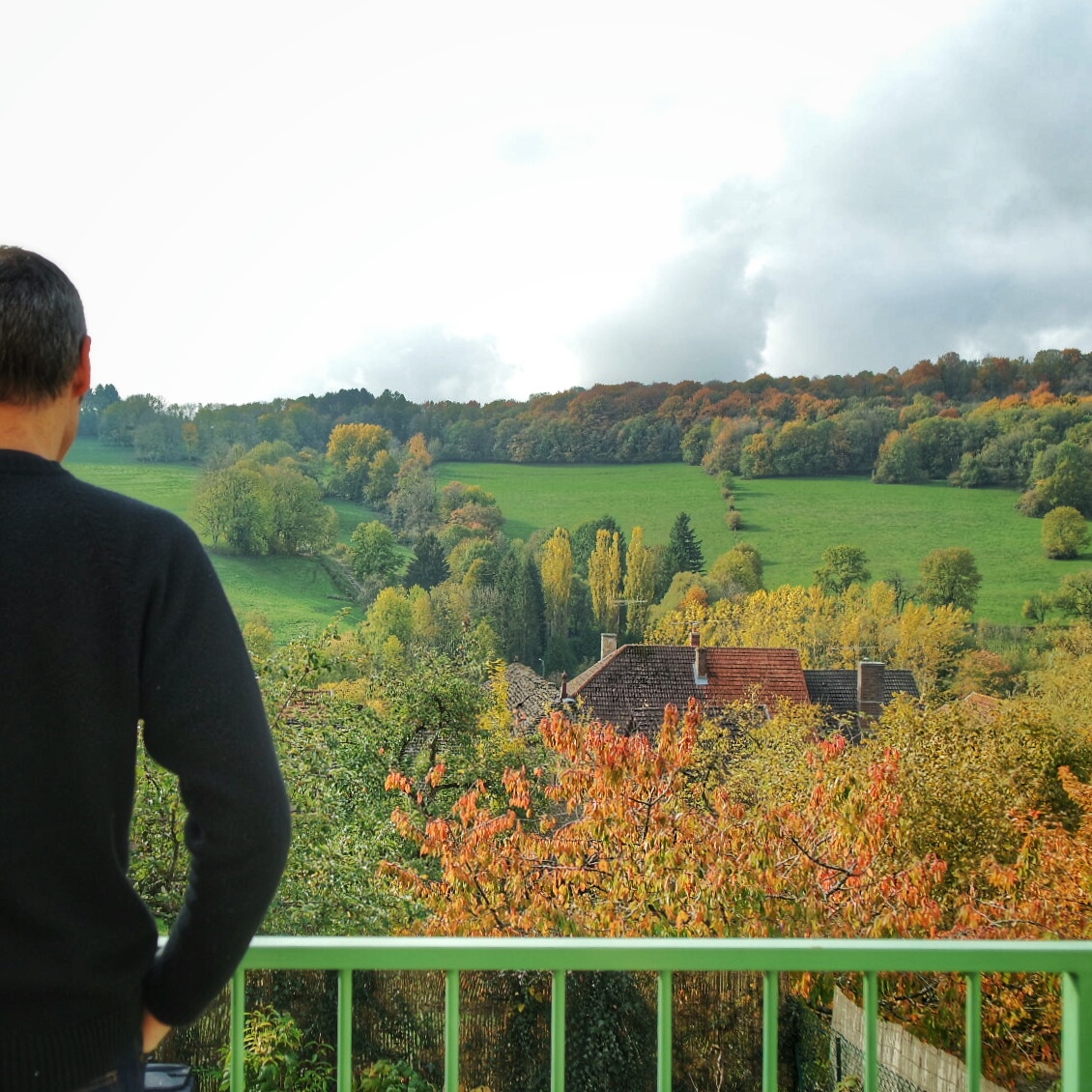 terrasse gîte La Coquelourde, Trouhaut, Bourgogne